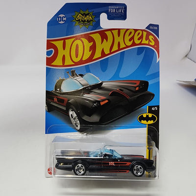 TV Series Batmobile #131 * Batman * Hot Wheels 2023