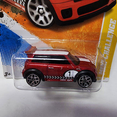 Mini Challenge #30 * RED * Hot Wheels 2011 New Models