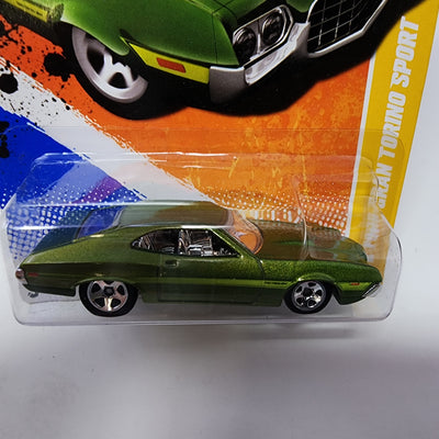 '72 Ford Gran Torino Sport #2 * Green * Hot Wheels 2011 New Models