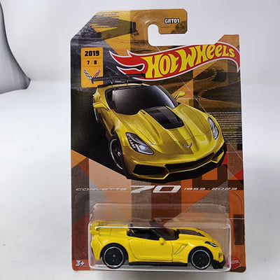 '19 Chevy Corvette Convertible * Yellow * Hot Wheels Corvette 70th Anniversary