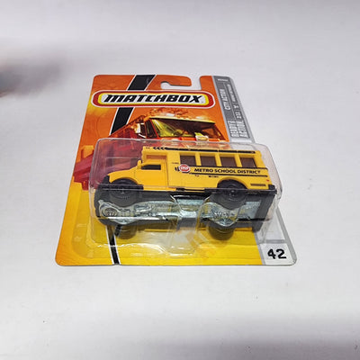 GMC School Bus #42 * Metro School District * Matchbox Basic