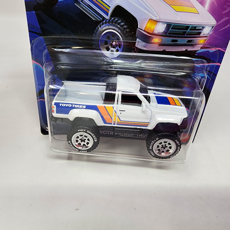 1987 Toyota Pickup Truck 4/5 * Hot Wheels Tubular Trucks