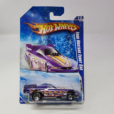 Ford Mustang Funny Car * Purple * Hot Wheels 2010 Target Snow Card