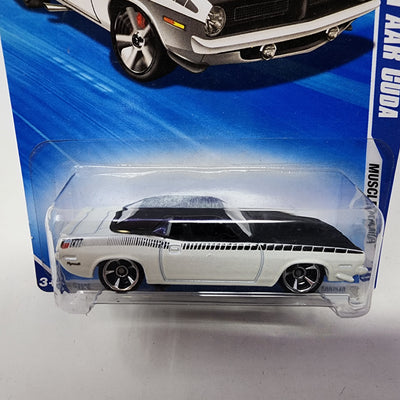 '70 Plymouth AAR Cuda * WHITE * Hot Wheels 2010