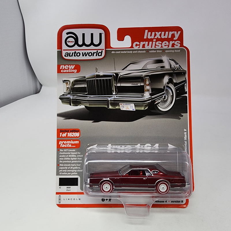 CHASE * 1977 Lincoln Continental Mark V * Auto World Luxury Cruisers