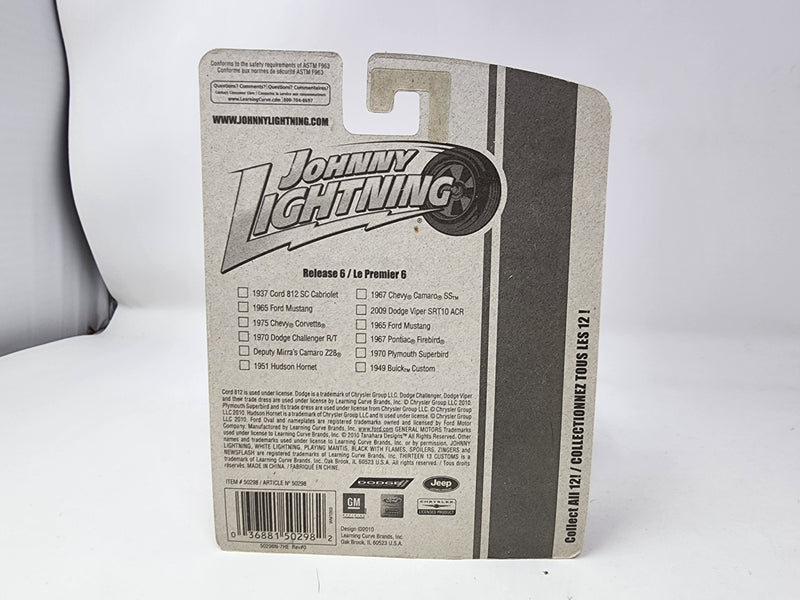 1951 Hudson Hornet * Johnny Lightning