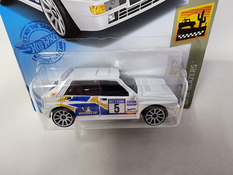 Lancia Delta Integrale 