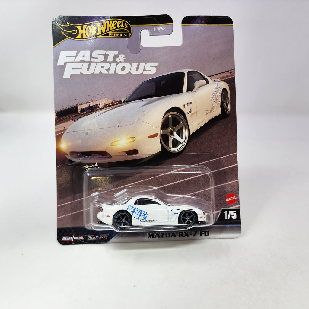 ミニカー Hotwheels FAST& FURIOUS MAZDA RX-7 Amazon.com: Hot Wheels '95 Mazda RX-7, [White] Fast