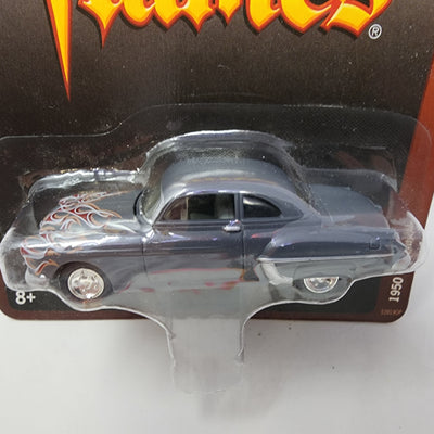 1950 Oldsmobile * Johnny Lightning Black with Flames