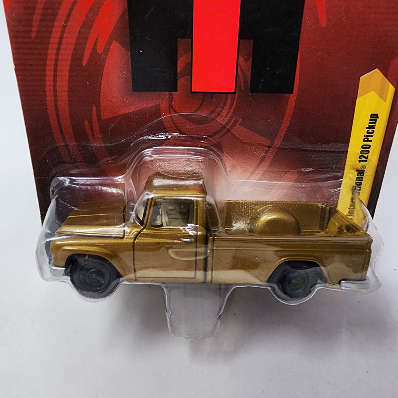 1965 International 1200 Pickup * Johnny Lightning