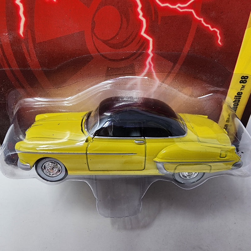 1950 Oldsmobile 88 * Johnny Lightning Classic Gold