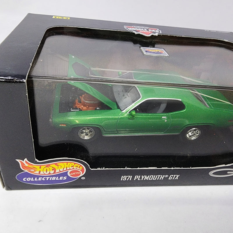 1971 Plymouth GTX * Green * Hot Wheels Collectibles 1:43 Scale