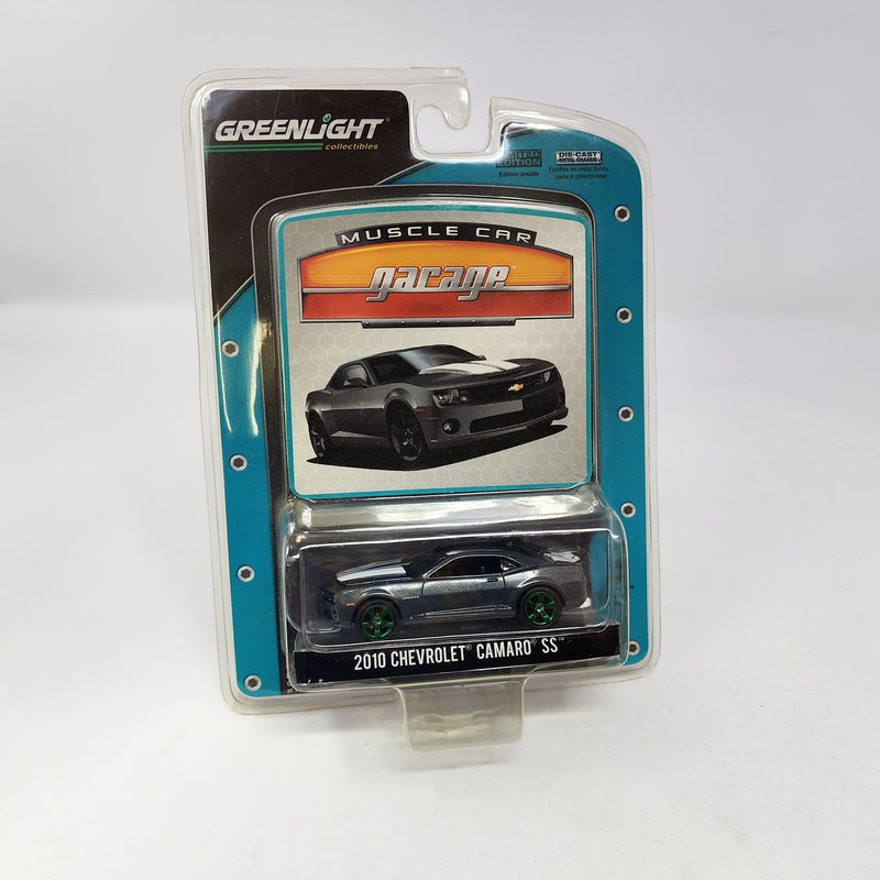 2010 Chevrolet Camaro SS * Greenlight Muscle Garage * Chase Green Machine