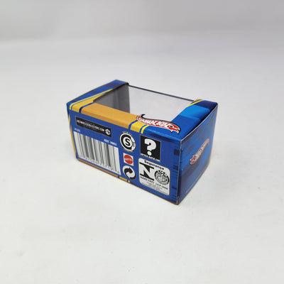 Custom '67 Mustang * ORANGE * Hot Wheels * 1:87 Scale