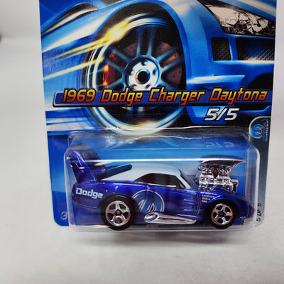 1969 Dodge Charger Daytona #65 * Hot Wheels 2006
