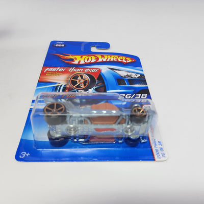 Hot Tub #26 * FTE Rims * Hot Wheels 2006