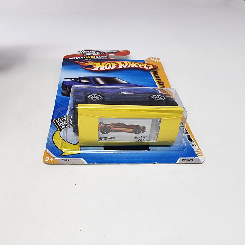 Nissan Skyline GT-R R34 * Keys To Speed Keychain * Hot Wheels 2010