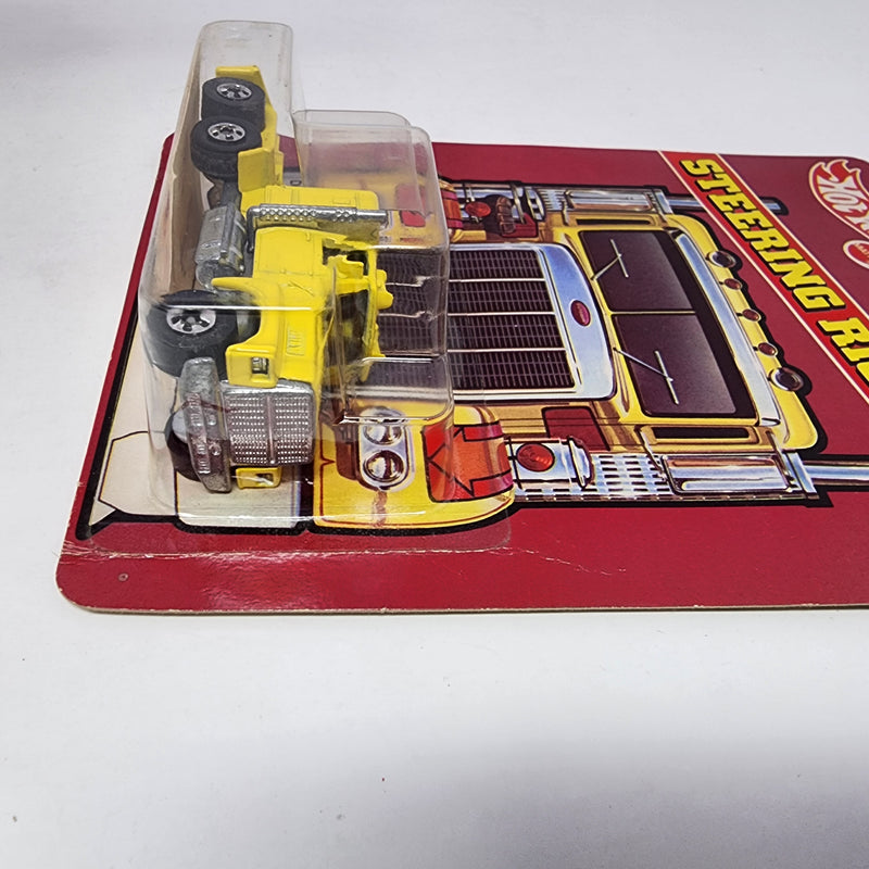 Ford No 5677 * Yellow * 1982 Hot Wheels Hong Kong Steering Rigs