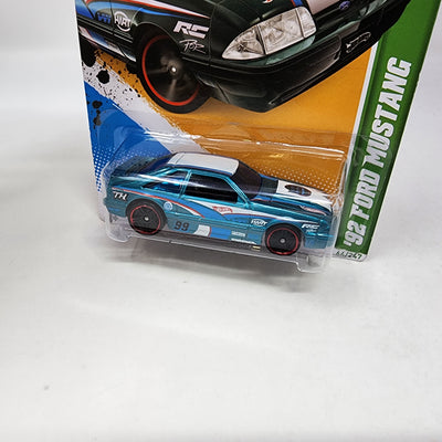 '92 Ford Mustang #66 * Hot Wheels Treasure Hunt 2012