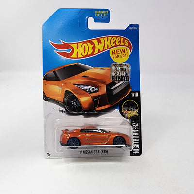 '17 Nissan GT-R R35 #282 * Orange * Hot Wheels 2017 w/ Factory Holo