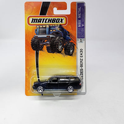 Mercedes-Benz E430 #22 * Black * Matchbox Basic