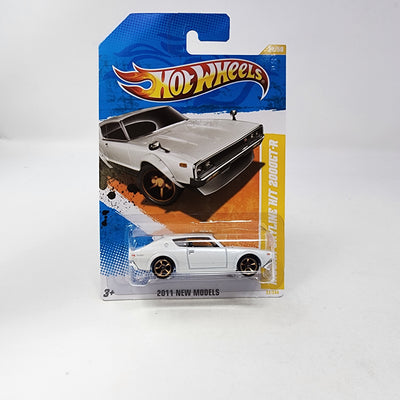 Nissan Skyline H/T 2000-GTR #22 * White * Hot Wheels 2011