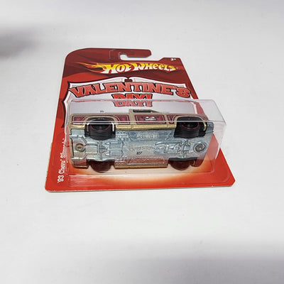 '83 Chevy Silverado * Hot Wheels Valentine's Day