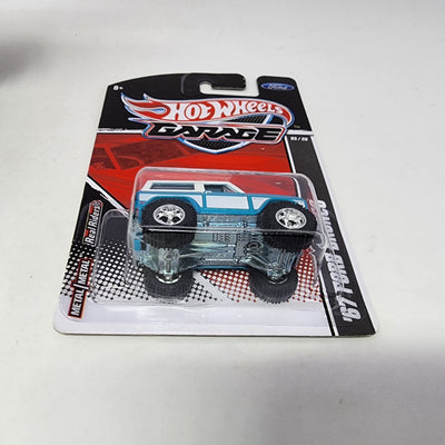 '67 Ford Bronco *Teal/white * Hot Wheels Garage Series