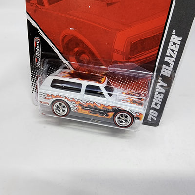 '70 Chevy Blazer * White * Hot Wheels Garage Series