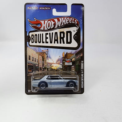 Nissan Skyline H/T 2000GT-X * Hot Wheels Boulevard