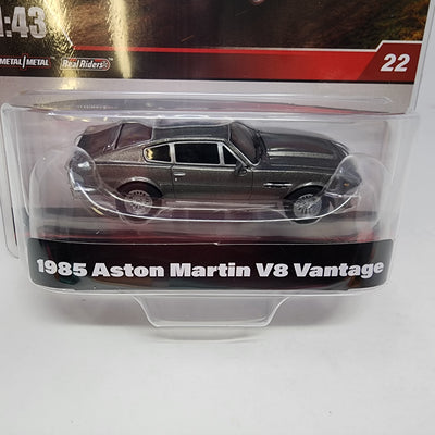 1985 Aston Martin V8 Vantage * 2025 Hot Wheels 1:43 Scale Series Case H