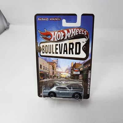 Nissan Skyline H/T 2000GT-X * Silver * Hot Wheels Boulevard