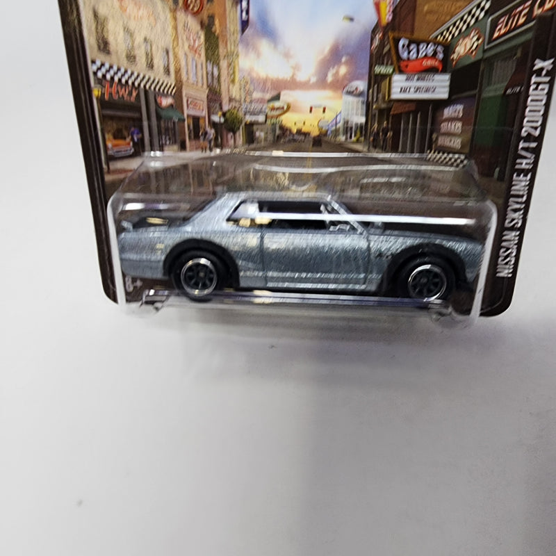 Nissan Skyline H/T 2000GT-X * Silver * Hot Wheels Boulevard