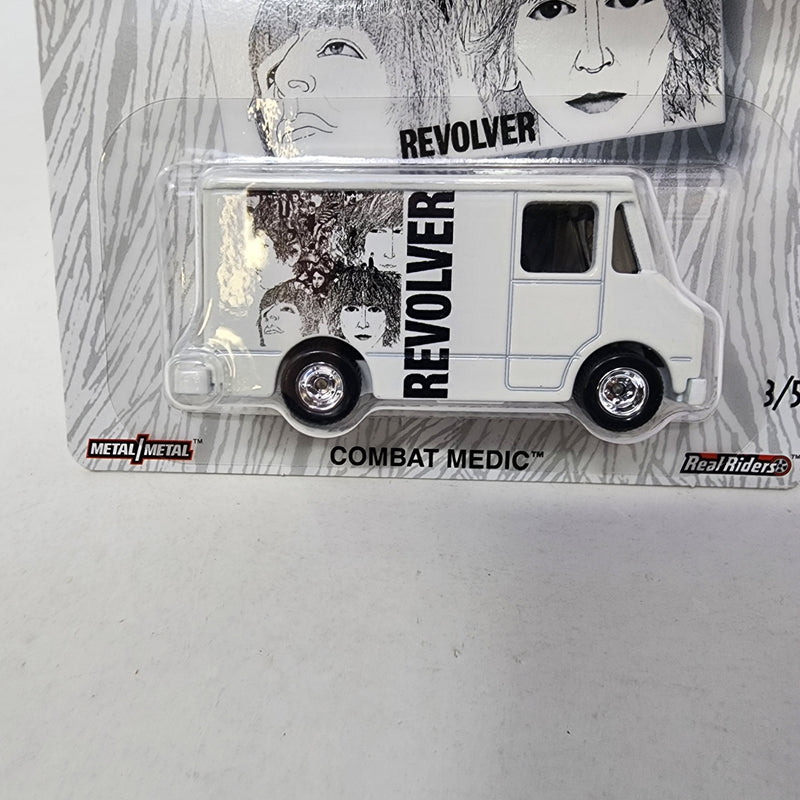 Combat Medic * Hot Wheels Pop Culture The Beatles