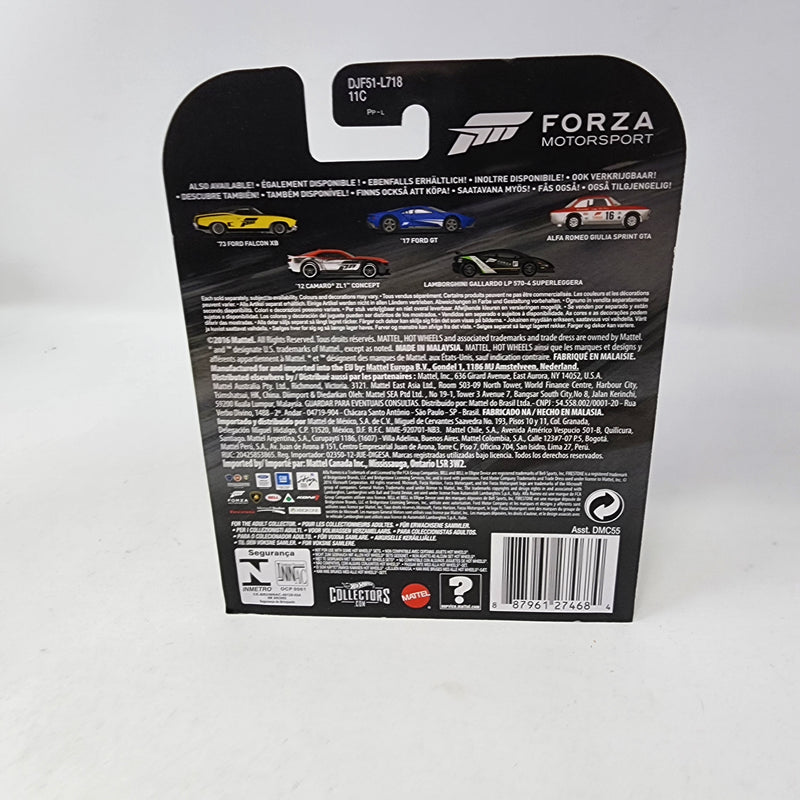 Alfa Romeo Giulia Sprint GTA Forza * Hot Wheels Retro Entertainment