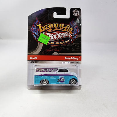 Dairy Delivery #12 * White/Teal * Hot Wheels Garage Larry's