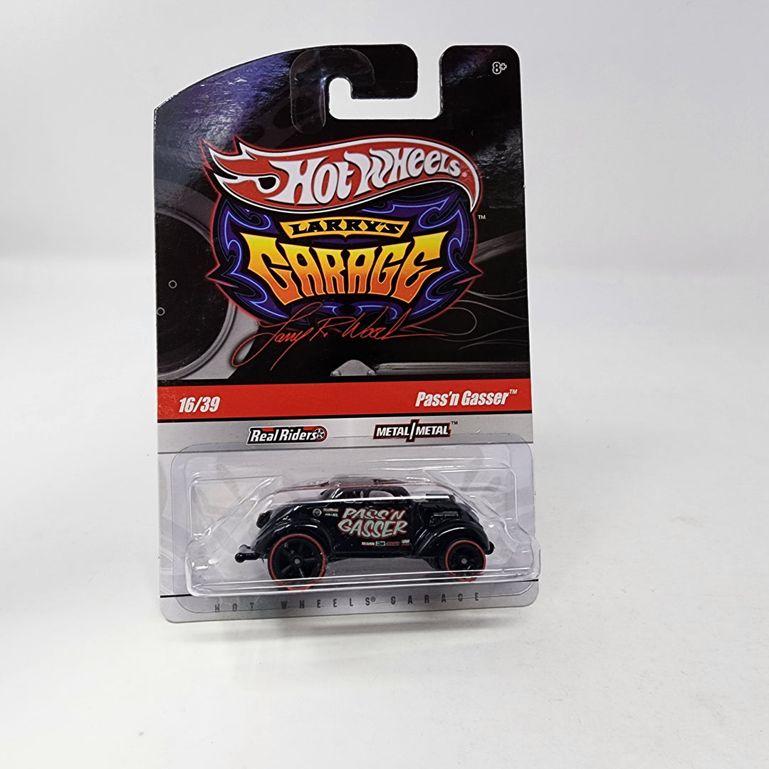 Pass'n Gasser #16 * Black * Hot Wheels Garage Larry's