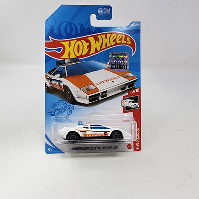 Lamborghini Countach Police Car #247 * Treasure Hunt * Hot Wheels 2021 w/ Factory Holo