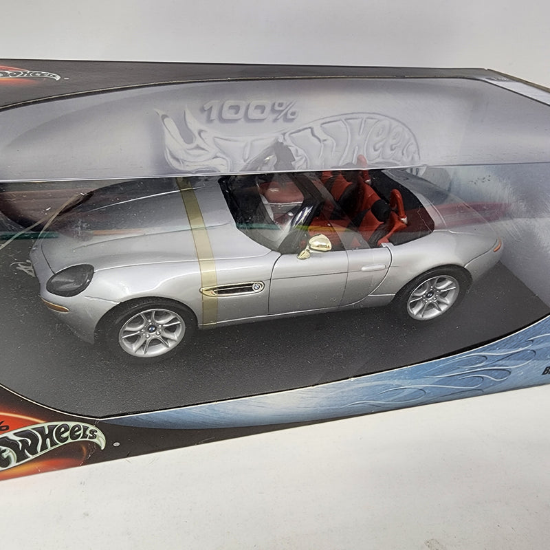 BMW Z8 * 100% Hot Wheels 1/18 Scale
