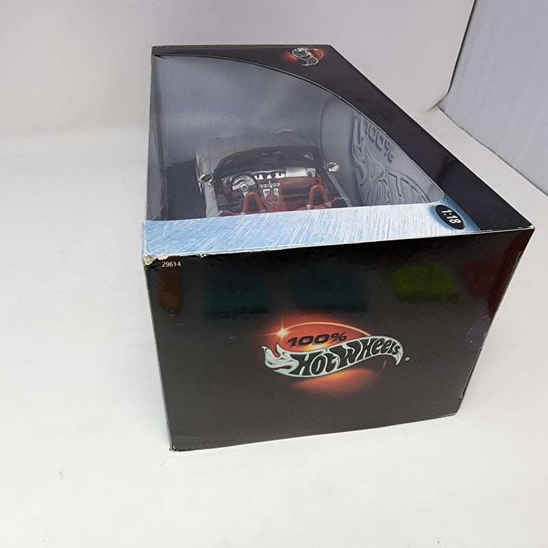 BMW Z8 * 100% Hot Wheels 1/18 Scale