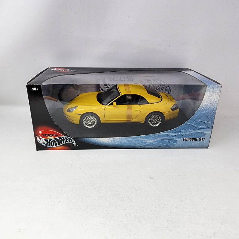 Porsche 911 * 100% Hot Wheels 1/18 Scale