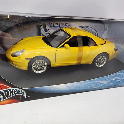 Porsche 911 * 100% Hot Wheels 1/18 Scale