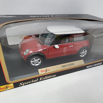 Mini Cooper * RED * Maisto Special Edition 1/18 Scale