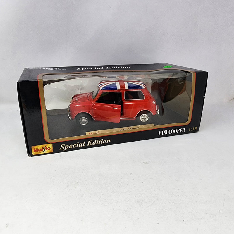 Mini Cooper * RED w/ UK Flag Roof * Maisto Special Edition 1/18 Scale