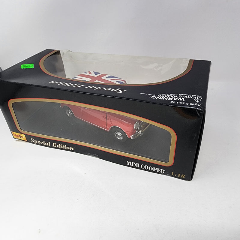 Mini Cooper * RED w/ UK Flag Roof * Maisto Special Edition 1/18 Scale