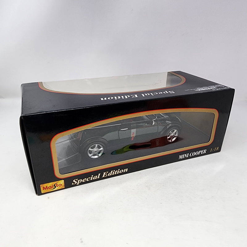 Mini Cooper * Green * Maisto Special Edition 1/18 Scale