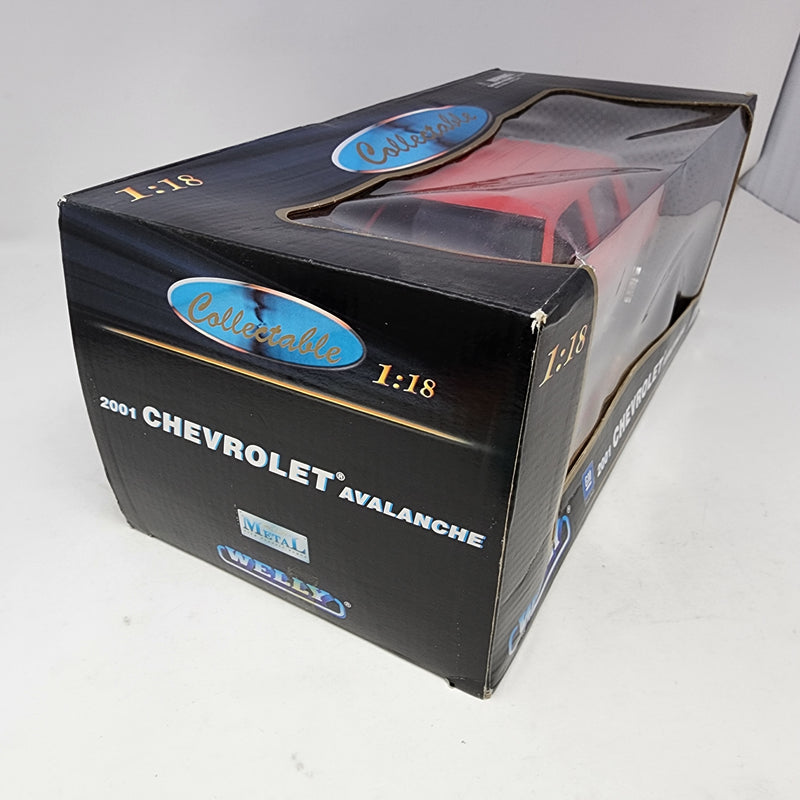 2001 Chevrolet Avalanche * RED * Welly Collectibles 1/18 Scale