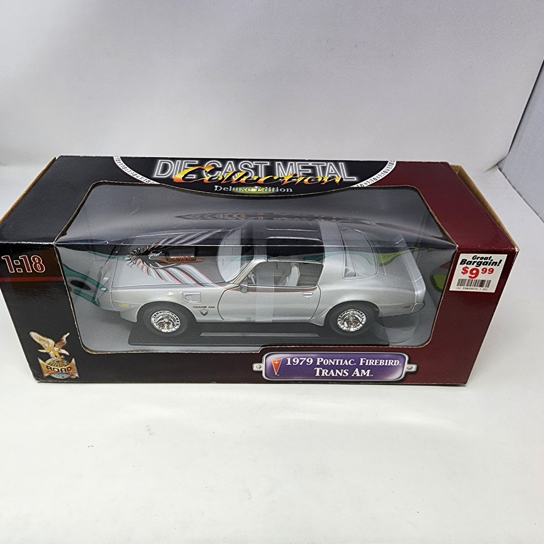 自動車 1979 Pontiac Firebird Trans Am 1:18 ROAD 1979 Pontiac Firebird Trans Am Gold 1/18 Diecast Model Car