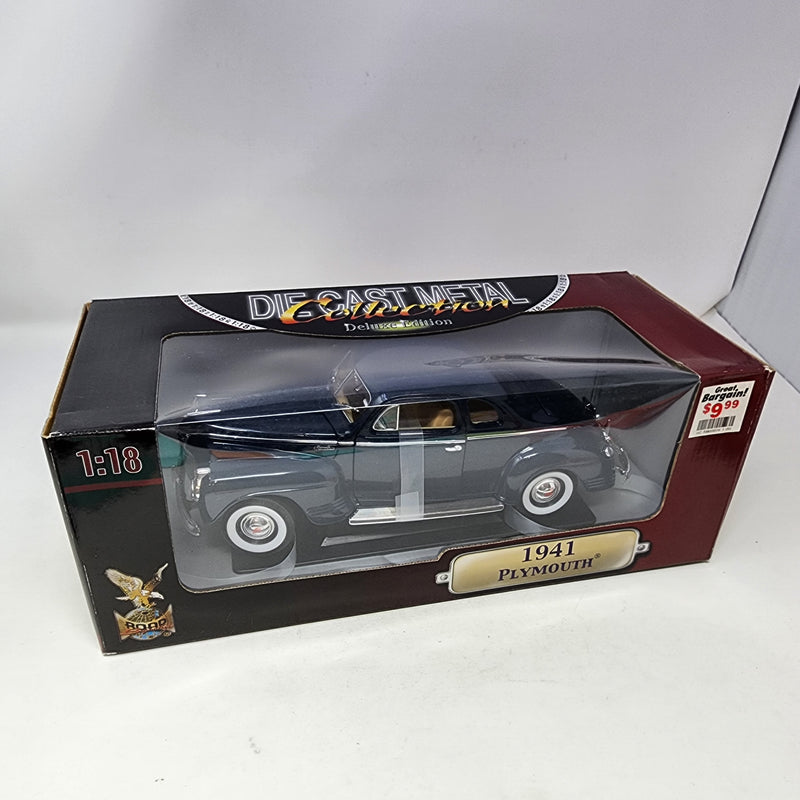 1941 Plymouth * Road Signature 1/18 Scale