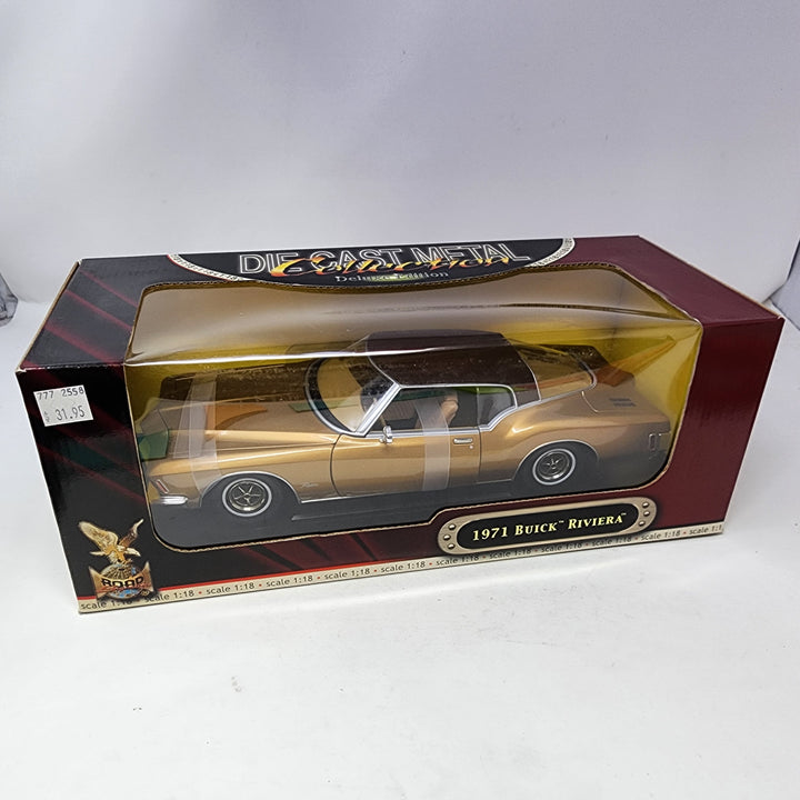 ミニカー TSM Model 1971 Buick Riviera TSM 1:43 BUICK RIVIERA 1971 STRATOMIST BLUE True Scale Model